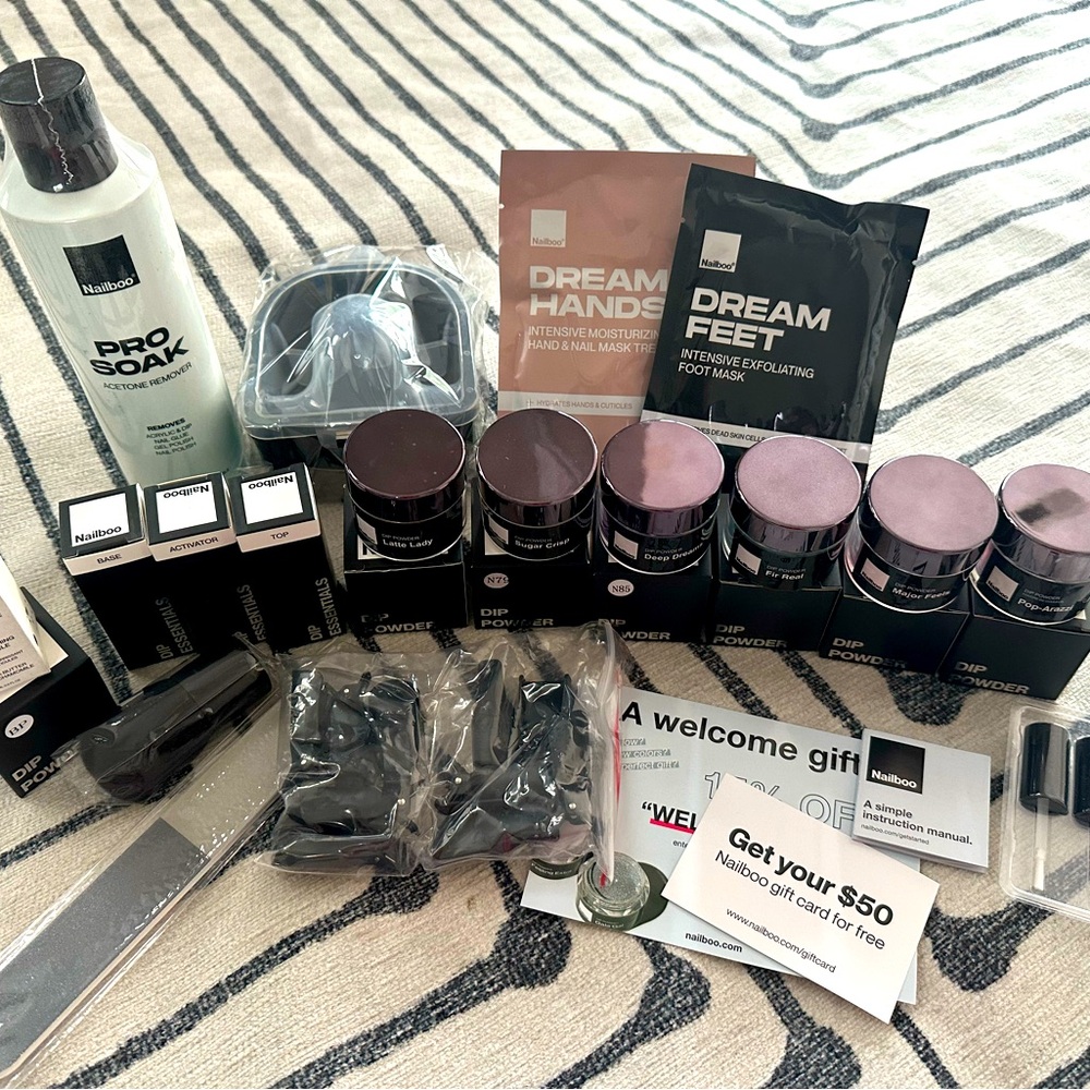 Brand new Nailboo dip system